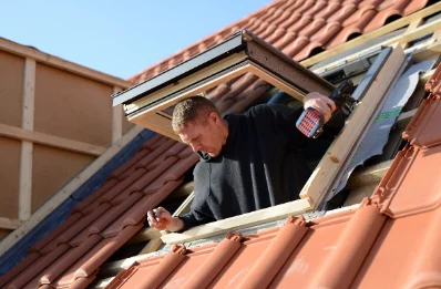 Pose de fenêtres de toit Velux au Planois